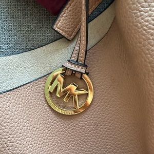 Michael Kors Tote Bag in Brown